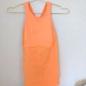 Lululemon tank with support